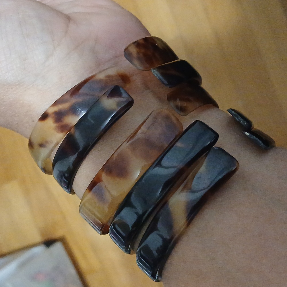 Tortoise Shell Patterned Bangles 5 Bangles - image 3